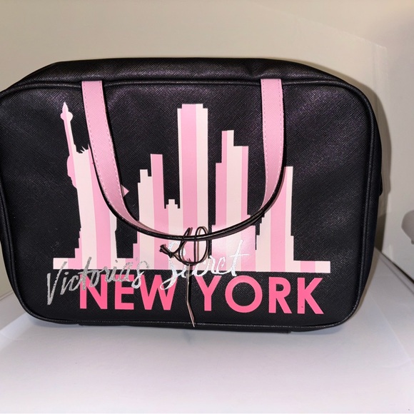 NWT VICTORIA SECRET cosmetic bag - Picture 2 of 4